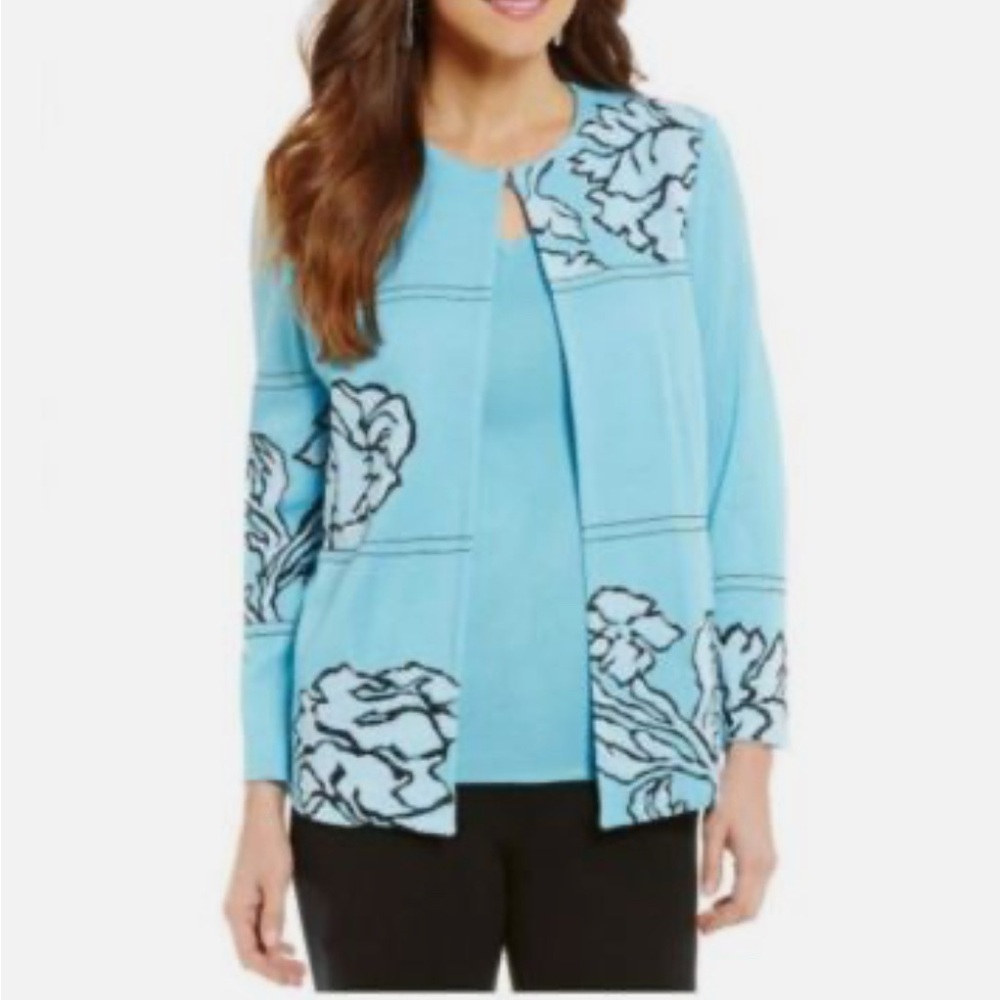 0X Ming Wang Light Blue Floral Cardigan sweater set (14-16)